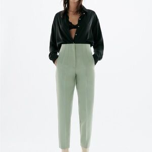 Zara High Waisted Pants Trousers - Small - NWT